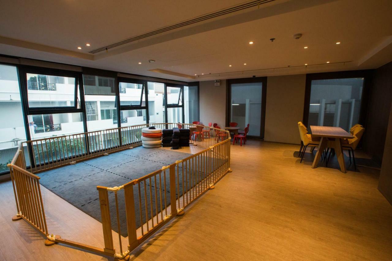 The Base Central Pattaya By Pattaya Holiday Экстерьер фото