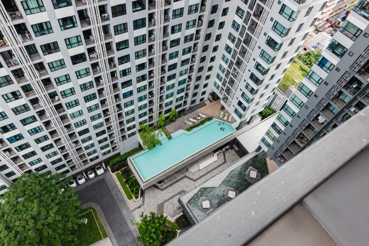 The Base Central Pattaya By Pattaya Holiday Экстерьер фото