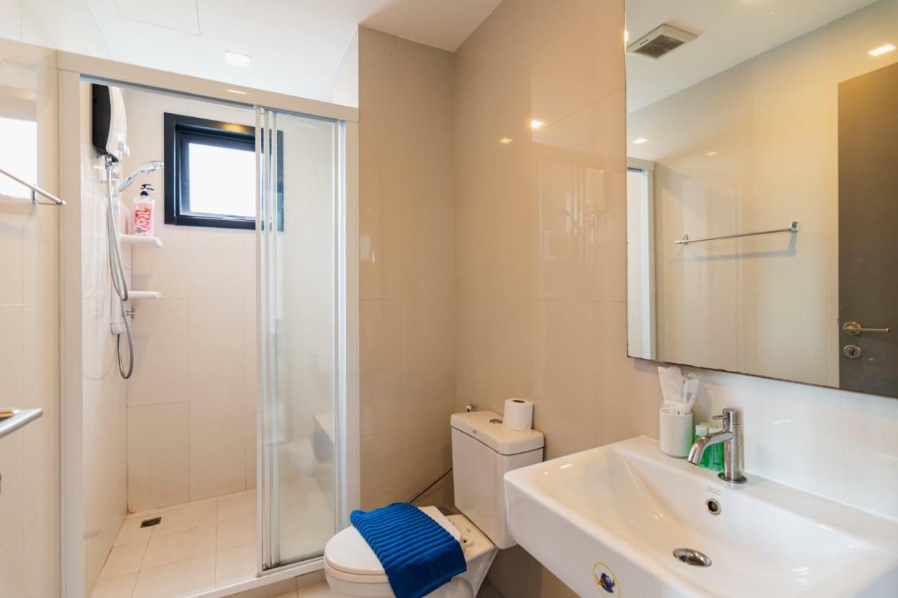 The Base Central Pattaya By Pattaya Holiday Экстерьер фото